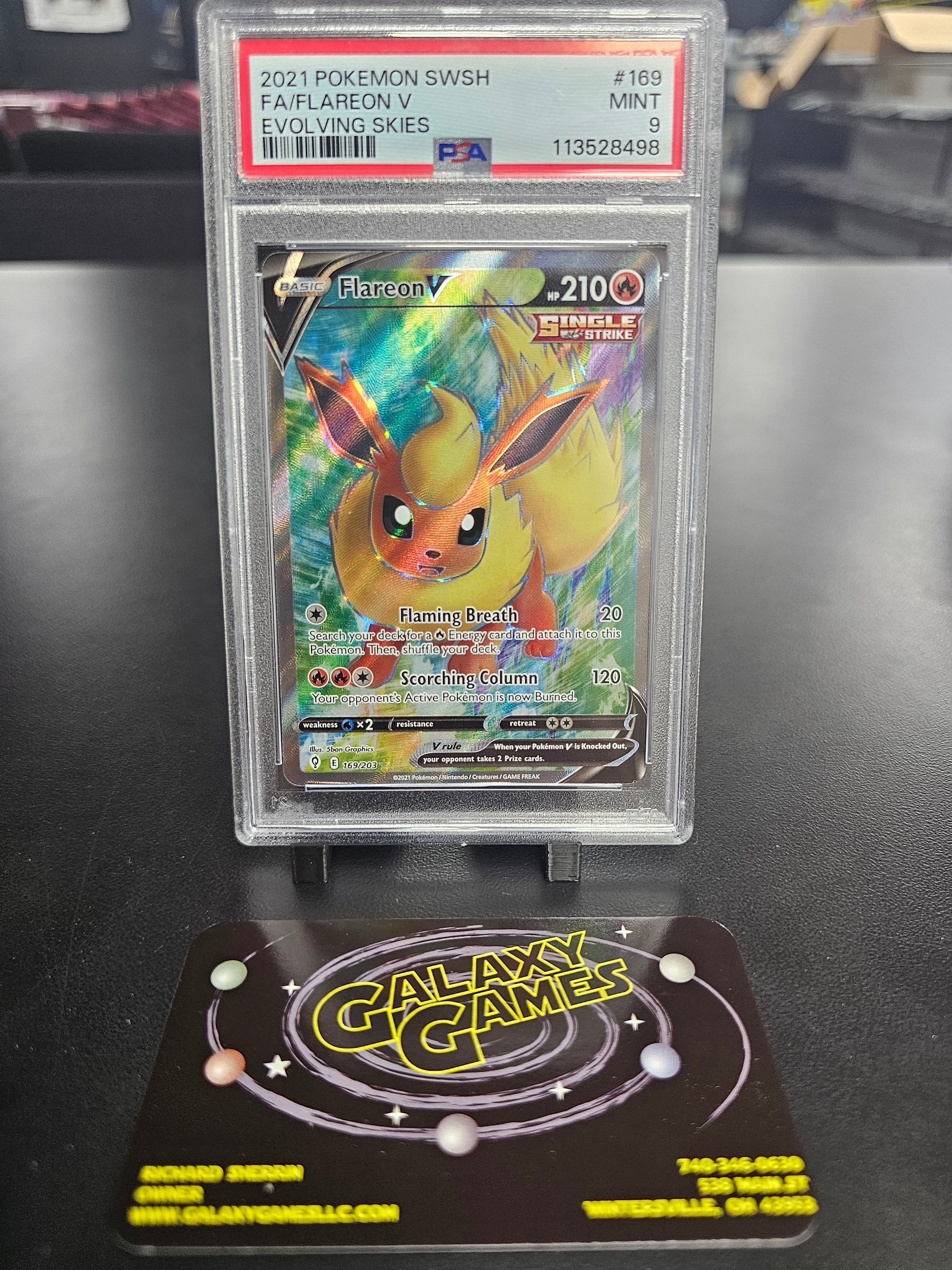 PSA 9 FA/Flareon V #169 Evolving Skies v113528498 | Galaxy Games LLC